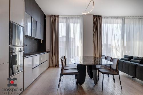 Gorgeous 4-room apartment with 50 sqm terrace in One Rachmaninov 2