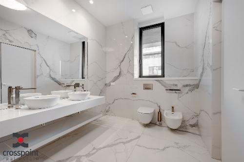 Gorgeous 4-room apartment with 50 sqm terrace in One Rachmaninov 13