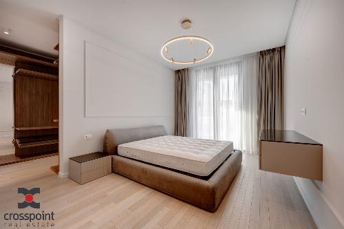 Gorgeous 4-room apartment with 50 sqm terrace in One Rachmaninov 10