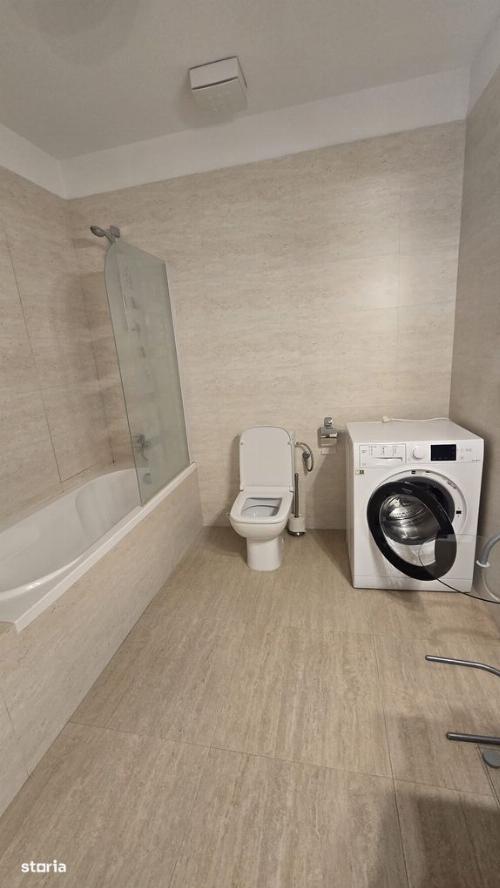 2 bedroom apartment rental North Area Lake View 7