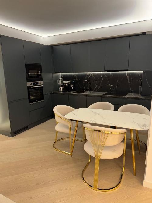 VANZARE | 3 CAMERE PIPERA | 81 MP 2
