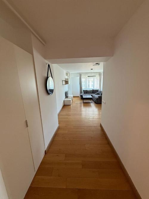 INCHIRIERE 3 CAMERE APARTAMENT UPGROUND 4