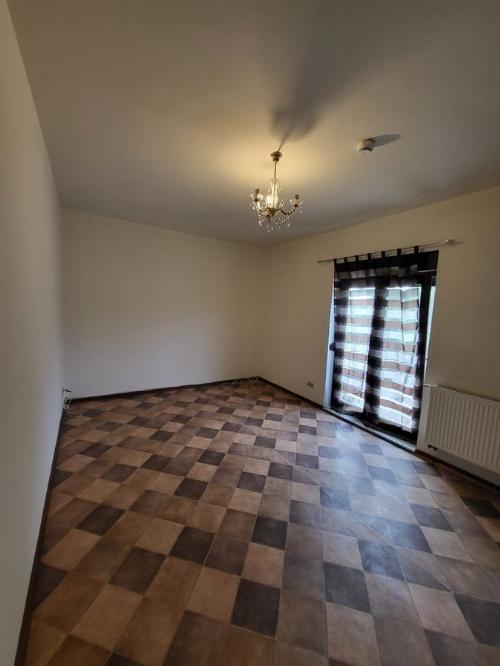 Spacious and elegant Detached House | Generous Court | Tunari 5