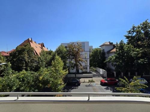 APARTAMENT 4 CAMERE CAPITALE 4