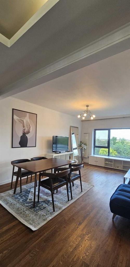 2 ROOM APARTMENT/ EMERALD 2