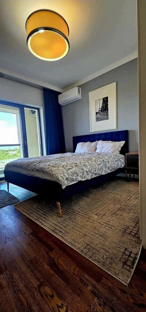 2 ROOM APARTMENT/ EMERALD 5