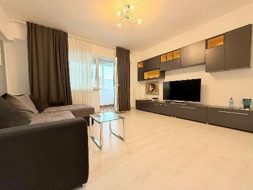 4 room apartment ultracentral Dorobanti path 2