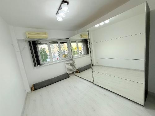 4 room apartment ultracentral Dorobanti path 5