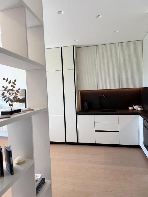 Aviatiei Towers! Loc de parcare subteran inclus 2