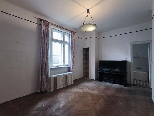 Apartament 4 camere de vanzare Cismigiu 11