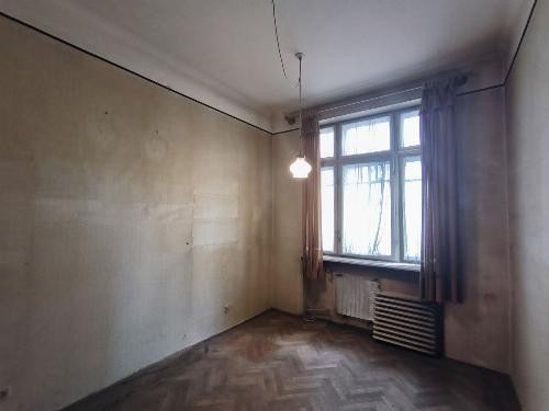 Apartament 4 camere de vanzare Cismigiu 12
