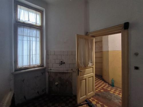 Apartament 4 camere de vanzare Cismigiu 14