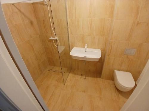 Apartament nou 3 camere Mosilor Armeneasca, birouri sau rezidential 11