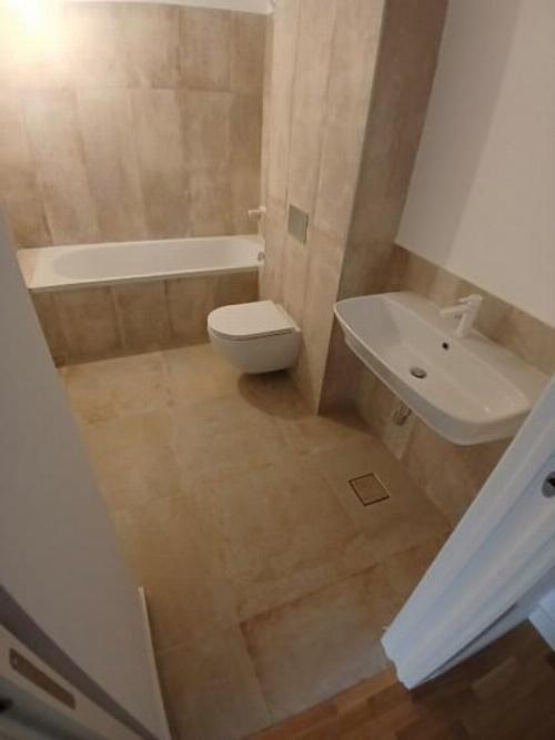 Apartament nou 3 camere Mosilor Armeneasca, birouri sau rezidential 12