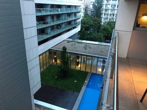 TWO-ROOM APARTMENT /COMPLEX/ARCH OF TRIUMPH 8