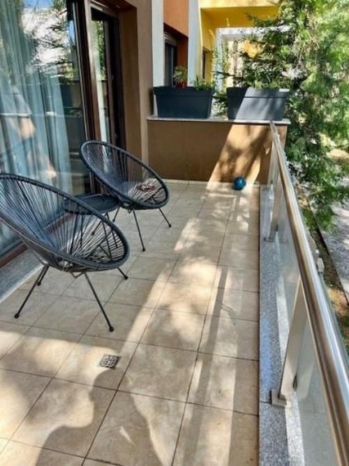 3 CAMERE  /IANCU NICOLAE /COMPLEX 1