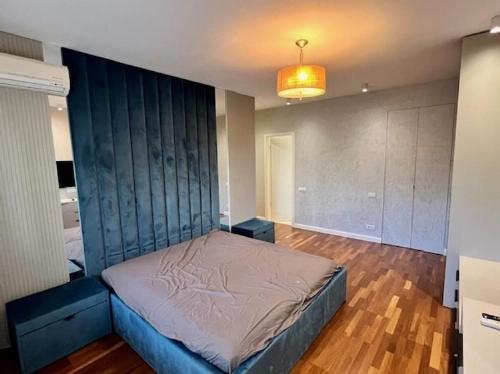 3 CAMERE  /IANCU NICOLAE /COMPLEX 7