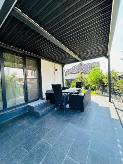 Premium Individual Villa | Tunari | Very generous yard 11