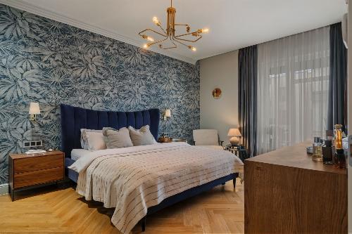 Spectacular Penthouse with Lake View / Laguna Residence 12