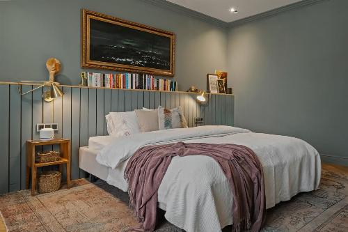 Spectacular Penthouse with Lake View / Laguna Residence 16