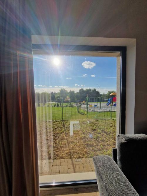 Chic villa located near the lake and park | Tunari 9