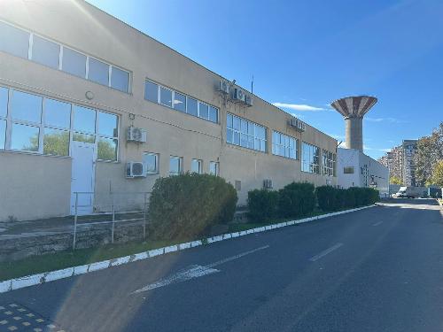 Warehouse for lease within IRIDE Business Park B 1