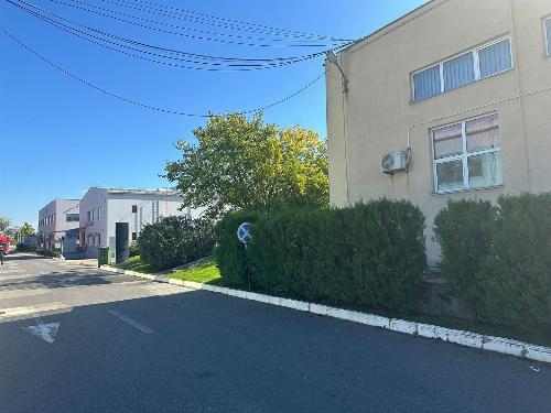 Warehouse for lease within IRIDE Business Park B 3