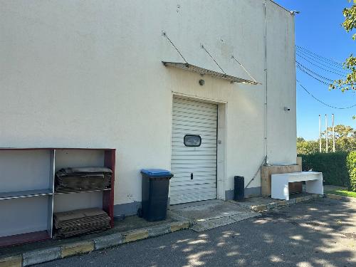 Warehouse for lease within IRIDE Business Park B 5