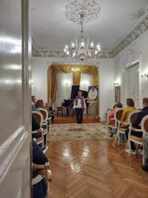 Piata Romana, vila de epoca pretabila activitatilor comerciale 4