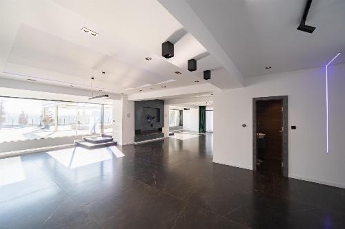 Eleganță, confort și tehnologie – penthouse smart de 433 mp 9