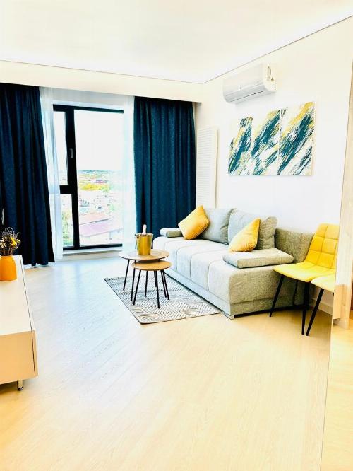 Studio Cortina North 2