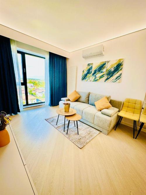 Studio Cortina North 5