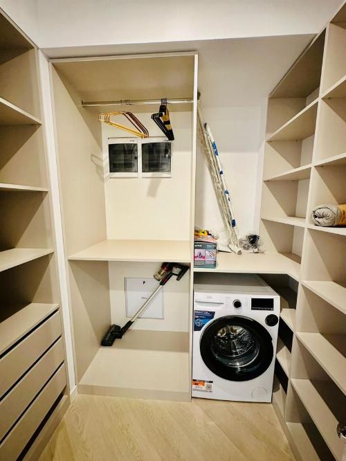Studio Cortina North 9