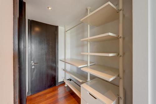 Apartament luminos cu vedere spectaculoasă în Alia Apartments – Arcul de Triumf 8