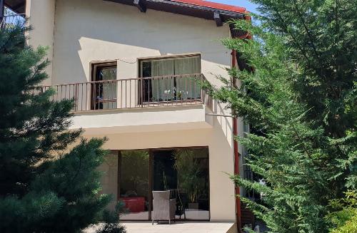 Vila de vanzare | Liceul Francez 2