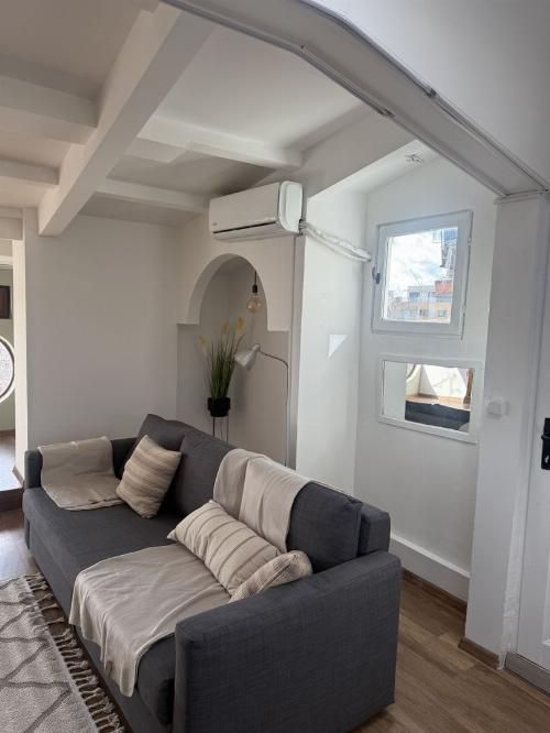 Pipera Apartment, Hero Iancu Nicolae 2