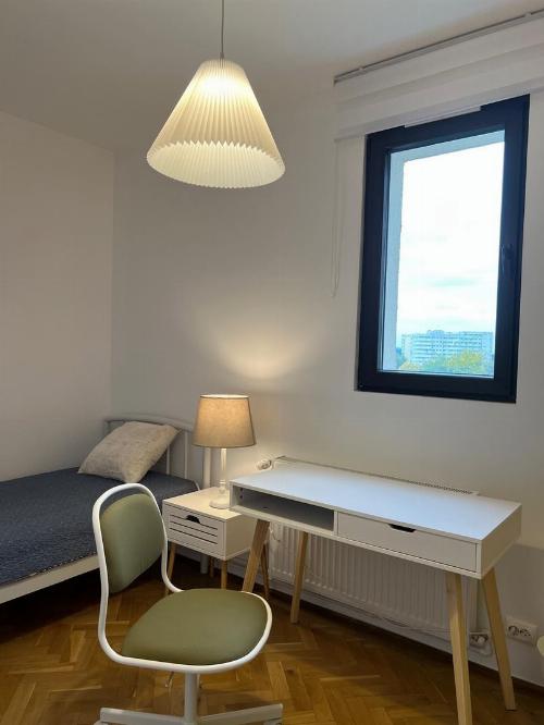 Prima închiriere / 3 camere 17
