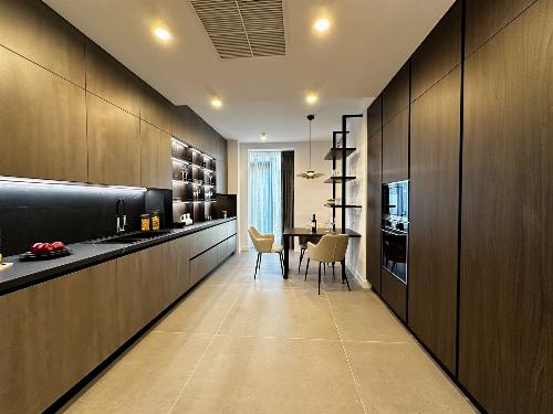 Boutique block with a high level of privacy / Park view 6