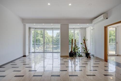 President’s Street /  Primaverii 1