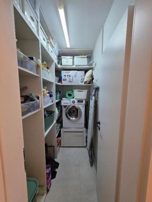 Modern apartment, between Timpuri Noi and Mihai Bravu 11