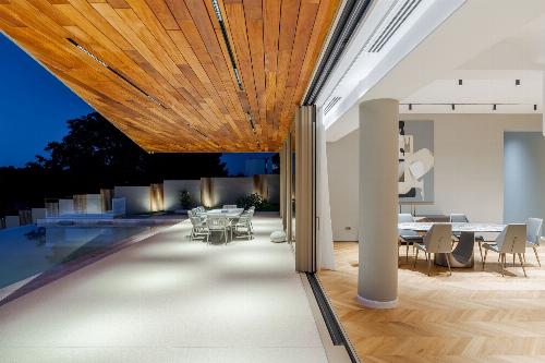 The dream villa in Snagov – where luxury meets nature 14