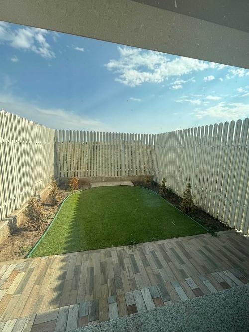 2 camere cu gradina proprie | Tunari | Loc de parcare inclus 1