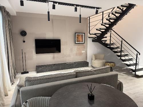 Duplex with generous terrace / WIN Herastrau 3