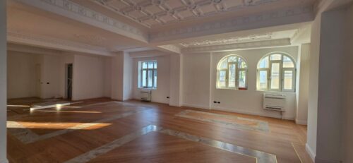 Inchiriere apartamente Bucuresti – Crosspoint Imobiliare- Spectacular duplex in a completely refurbished historic villa – Aviatorilor - crosspoint-imobiliare.ro