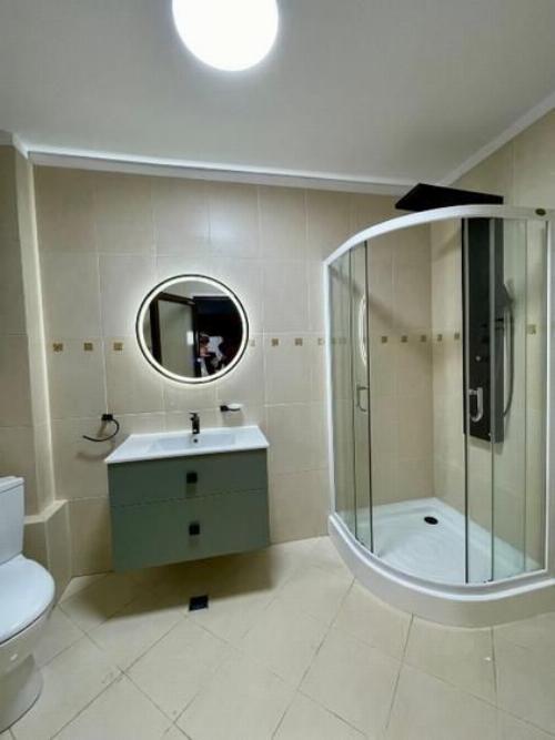 Apartament 3 camere tip penthouse | 175 mp utili | 4 locuri parcare | Străulești 12