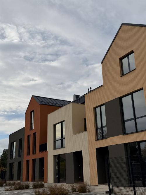 Vilă premium P+1+M,  156 mp utili, curte proprie2 locuri de parcare 1