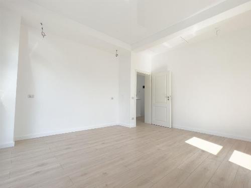 Vilă modernă cu 4 camere + birou + pod – Tunari 14