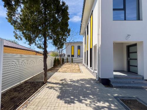 Vilă modernă cu 4 camere + birou + pod – Tunari 5