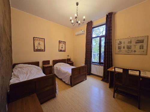 Apartament cu 3 camere – Calea Victoriei 8