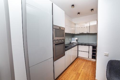 Floreasca, 3 camere generoase, acces imediat in parc 9